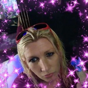 Meet your Posher, Tina